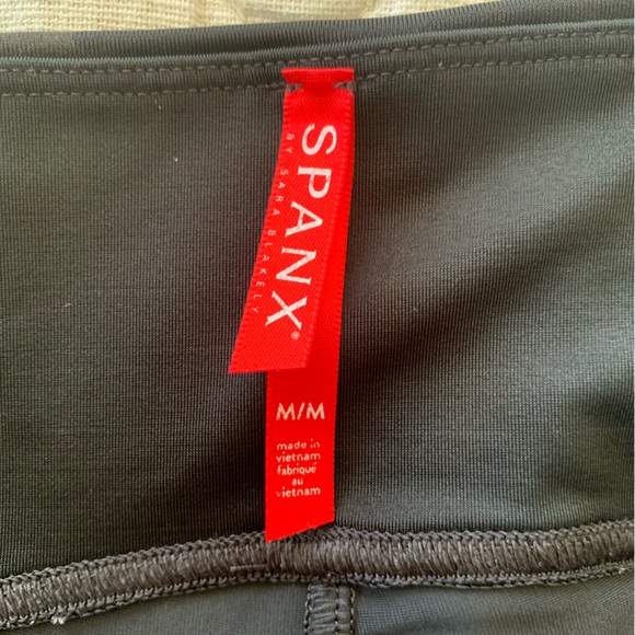 SPANX Women's Camo Print Faux Leather Metallic Leggings in Black Camo Pattern - Picture 7 of 7